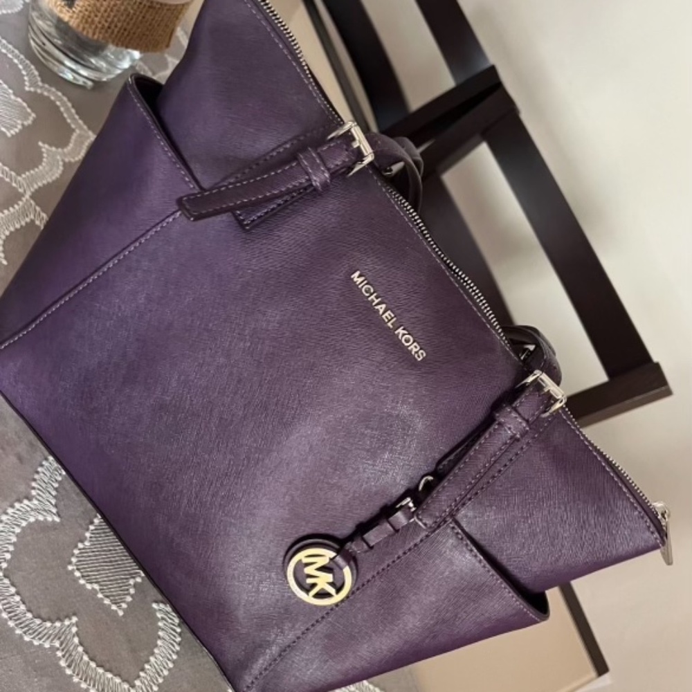 Michael Kors Tote